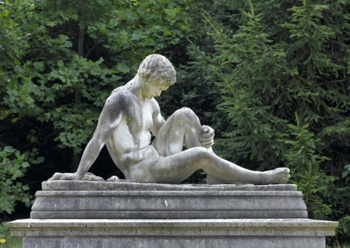 Athletes de marbre - Chateau de Fontainebleau