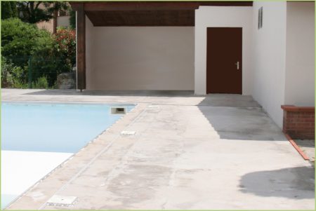 Une plage de piscine Avant intervention